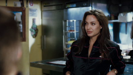 Angelina Jolie’nin İzlenmesi Gereken 10 Filmi: Şans Verin!