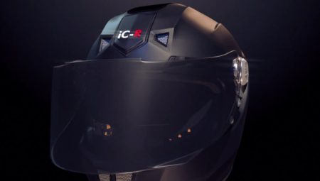 Dünyanın En Akıllı Motosiklet Kaskı: IC-R ile Tanışın!