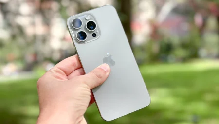 iPhone SE 4’ün Son Tasarımı Heyecanlandırdı! Kullanıcılar Bekliyor!