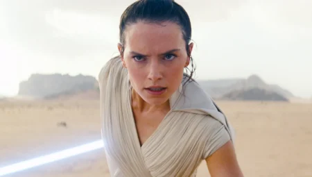 Lucasfilm, Rey’e Odaklanan Yeni Star Wars Filmini Gerçekleştirmekte Kararlı