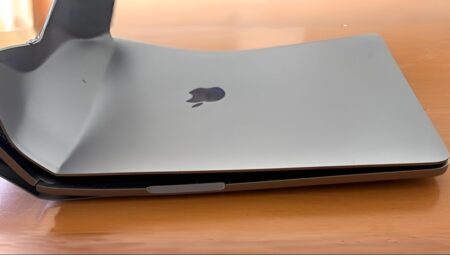 MacBook Pro Kazada Hasar Gördü, Apple Onarımı Reddetti!