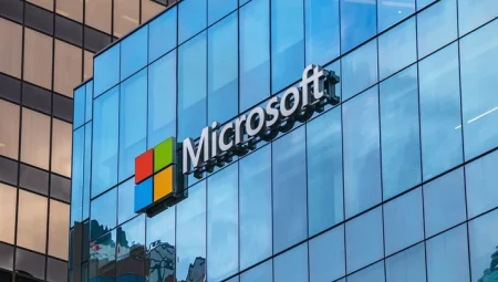 Microsoft’tan Dev Yatırım: 2025’te Yapay Zeka İçin 80 Milyar Dolar Harcayacak