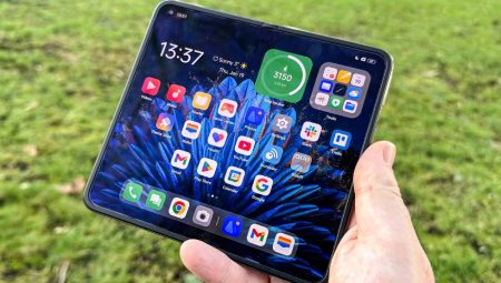 Oppo Find N5: Titanyum Kaplama ve İncelik Performansıyla Yeni Bir Dönem