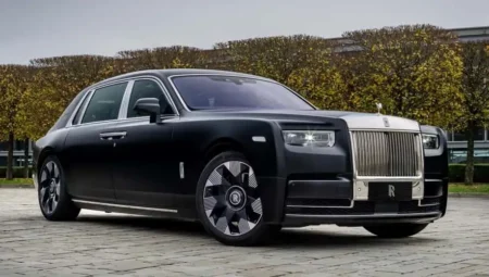 Rolls-Royce Phantom, 100. Yılını Özel Ejderha Versiyonu ile Kutluyor