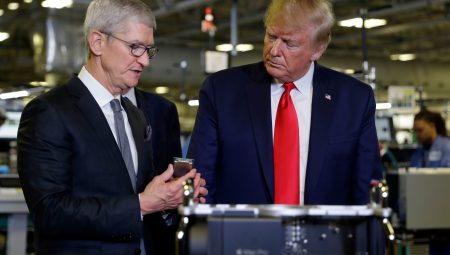 Tim Cook, Donald Trump’a Servet Bağışladı