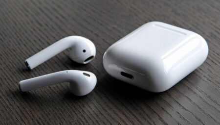 Apple’dan Kameralı AirPods Hamlesi! Yeni Teknoloji Neler Sunacak?