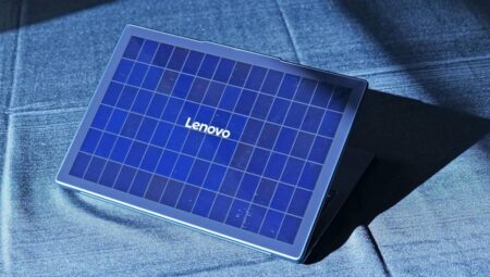 Lenovo’dan Güneş Enerjisiyle Çalışan Laptop: Yoga Solar PC Tanıtıldı!