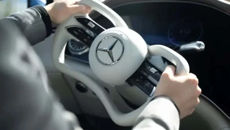 Mercedes’ten Direksiyonda Devrim: Steer-by-Wire Sistemi 2026’da Geliyor!