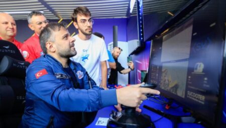 TEKNOFEST’te Karadan Denize 5G Bağlantılı Otonom Deniz Aracı Test Edildi