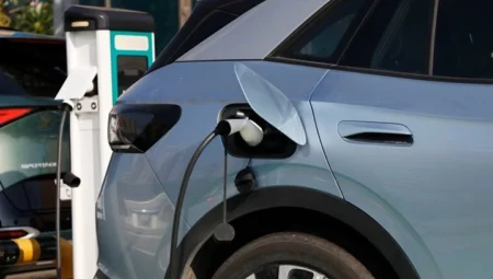 ABD Senatosu, Kaliforniya’nın 2035 Elektrikli Araç Planını İptal Etti