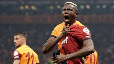 Galatasaray’da Osimhen Tarihe Geçti: Rekor Kırarak Zirveye Oturdu