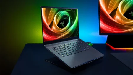 Razer Blade 14 (2025) Tanıtıldı: RTX 5070 ve Ryzen AI 9 Destekli, En İnce 14 inç Oyuncu Laptopu
