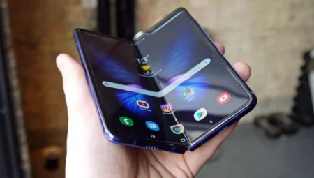 Samsung, Yeni Katlanabilir Modellerin Üretimine Start Verdi! G Fold Hâlâ Beklemede