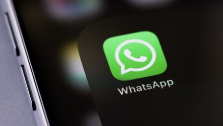 Sohbetleriniz Güvende Kalacak: WhatsApp’a Çıkış Yap Seçeneği Geliyor