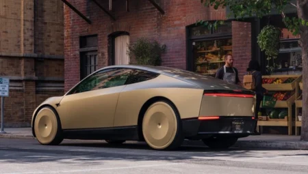 Tam Otonomi Henüz Yok: Tesla Robotaksi Filosu Uzaktan Yönetilecek