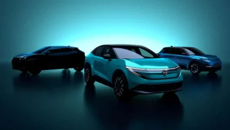Yeni Nissan Leaf Hem Elektrikli Hem de Mitsubishi Logolu Olacak