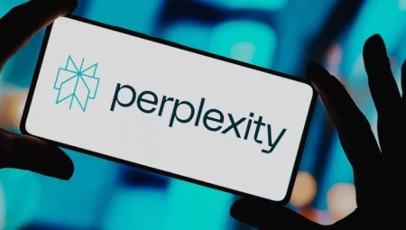 Apple, Yapay Zekâ Yarışında Vites Yükseltiyor: Perplexity AI Satın Alınabilir