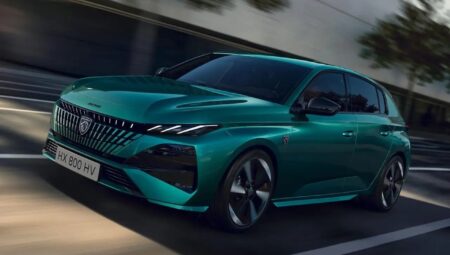Yeni Peugeot 308 Tanıtıldı: Yenilenen Tasarım ve Öne Çıkan Özellikler