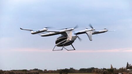 Çin’in 400 kg kapasiteli eVTOL hava aracı, deniz üslerine yük taşıma operasyonlarına başladı