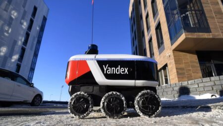 Yandex, Rusya’da 20 Bin Robot Kuryeyi Devreye Alacak