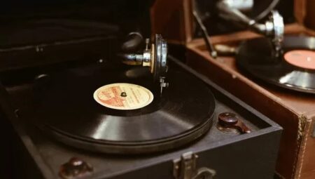 Dinlediğimiz Şarkılara Ne Oluyor? Müzik Alışkanlıklarımız Dijital Dünyada Nasıl İzleniyor?