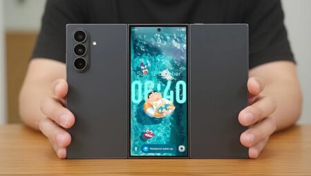 Samsung’un Üçe Katlanabilen Galaxy Z Trifold’u Satışa Çıktığı Gibi Tükendi