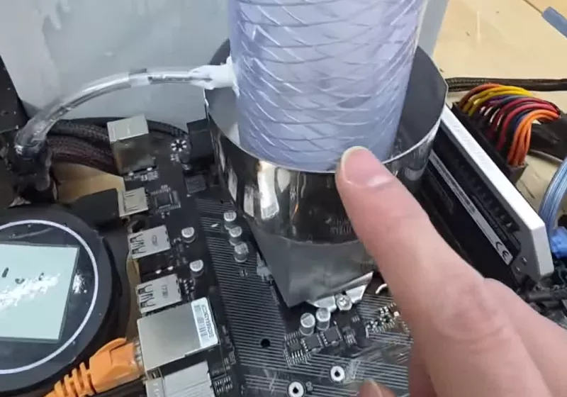 CPU