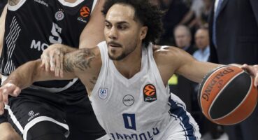 Shane Larkin Efsane Olduğu Efes’e Veda Etti!